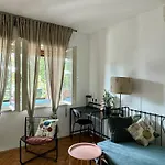 The Red - Beachfront House With A Big, Charming Garden * Malinska